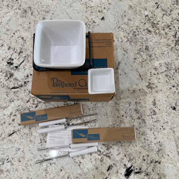 Pampered Chef Simple Additions Fondue Set - Picture 7 of 16